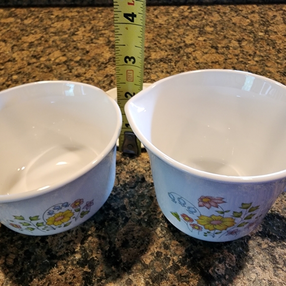 Corelle Meadow Cream & Sugar Set - Picture 4 of 6